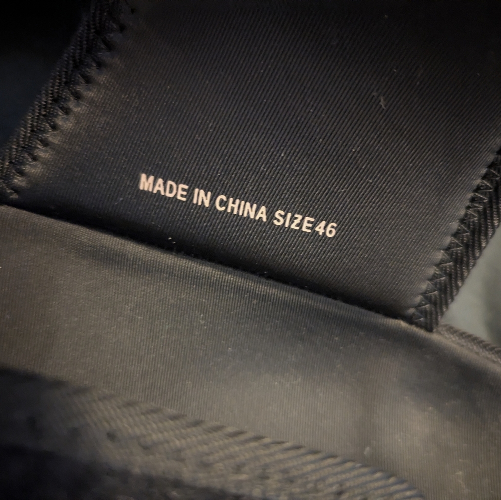 Season 6 Nylon slipper *rare*